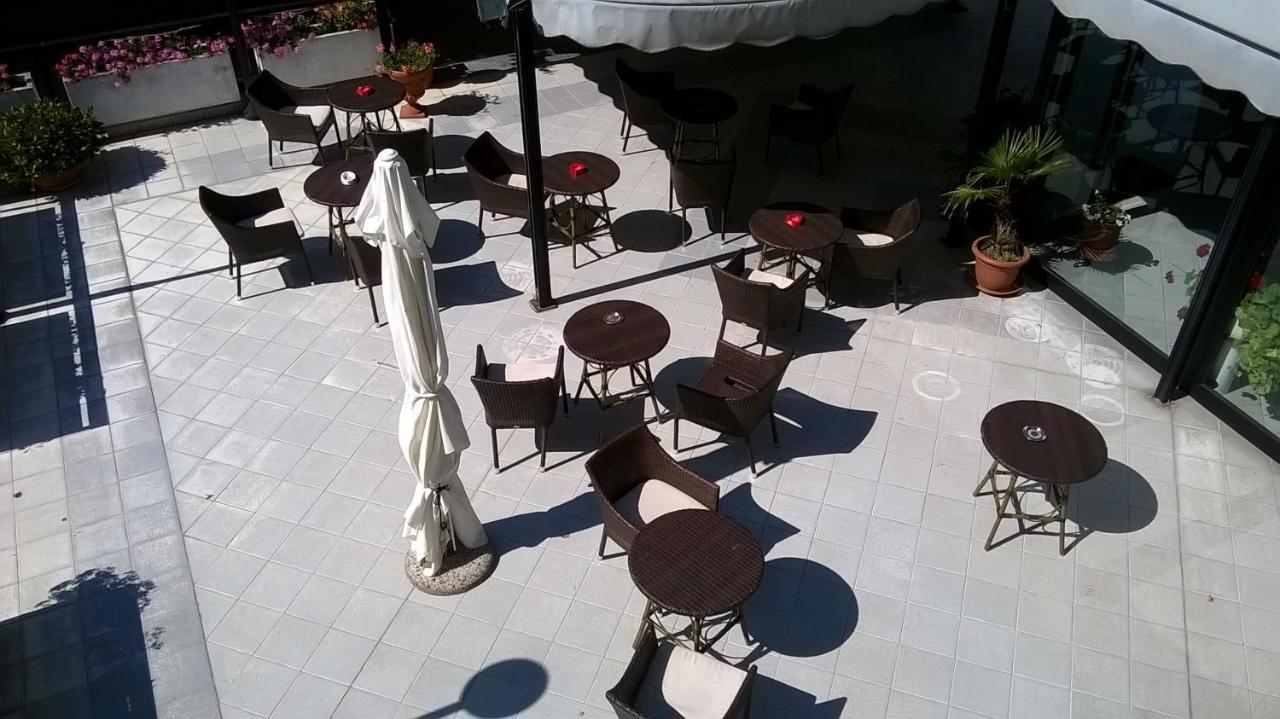 Hotel Du Parc Атрі Екстер'єр фото